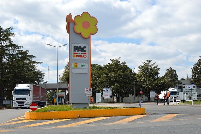 PAC2000A Conad chooses TESISQUARE® and SHIPPEO to improve real-time transport visibility