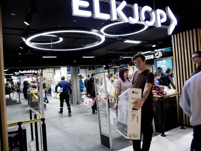 Number 1 Scandinavian electronics retailer Elkjøp chooses Blue Ridge additional to SAP