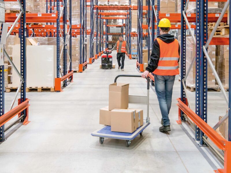 BRA Isogona distributes cooking utensils to kitchens worldwide with Easy WMS