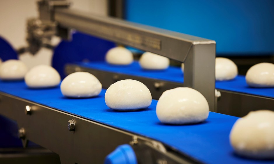 Euro Pizza Products & New York Pizza Innovate Supply Chain and Operations Planning to Achieve Full Control of the Value Chain