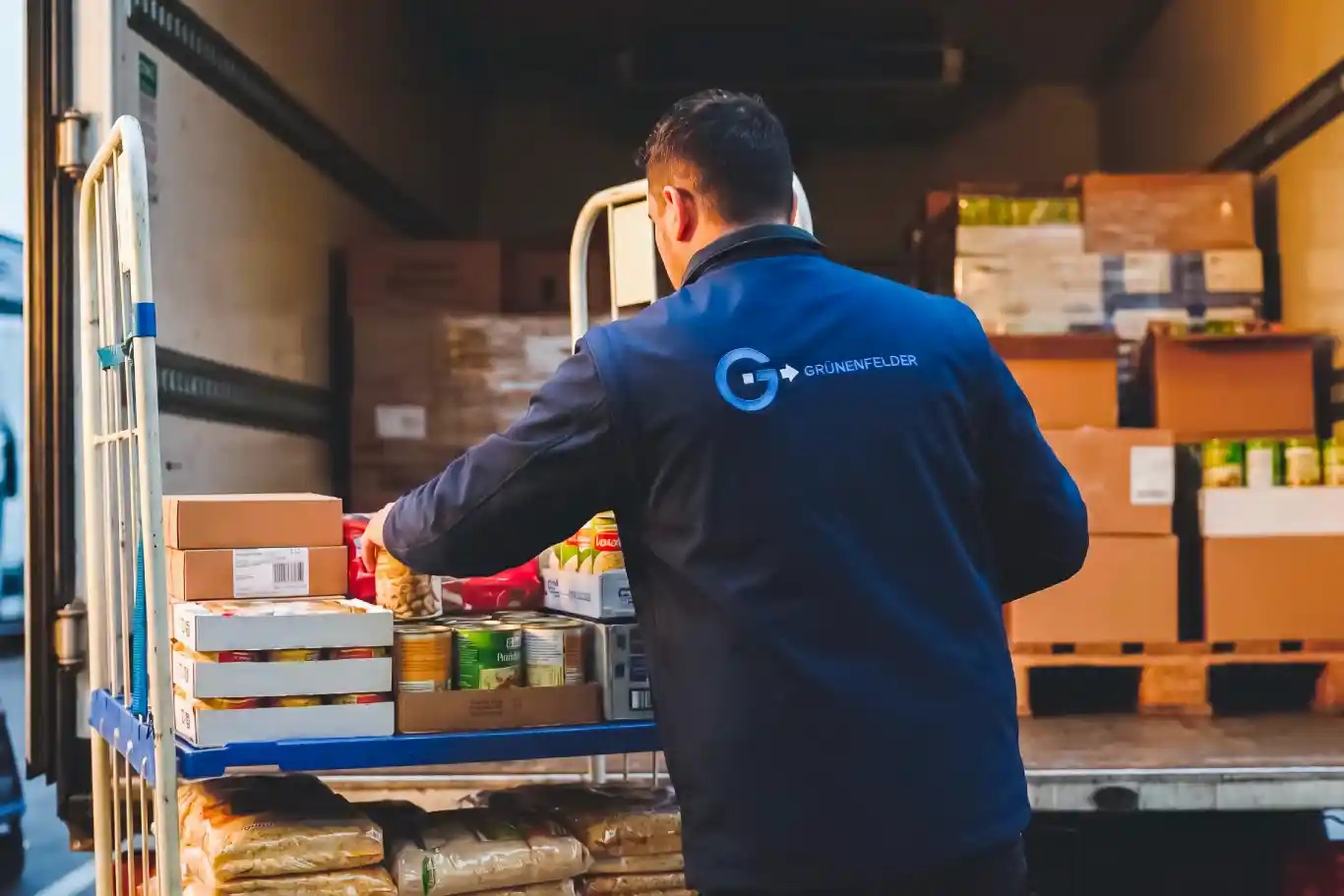 Grünenfelder SA implements data-driven demand planning in its food and non-food distribution across Switzerland Grünenfelder SA implements data-driven demand planning in its food and non-food distribution across Switzerland